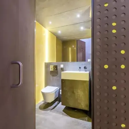 Cozzy At Praca Dos Loios Апартаменты