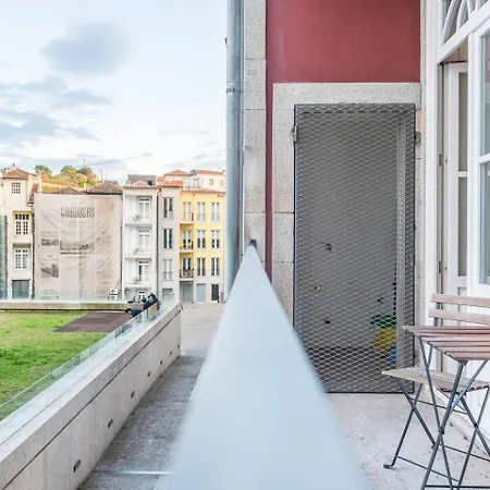 Апартаменты Cozzy At Praca Dos Loios Порту